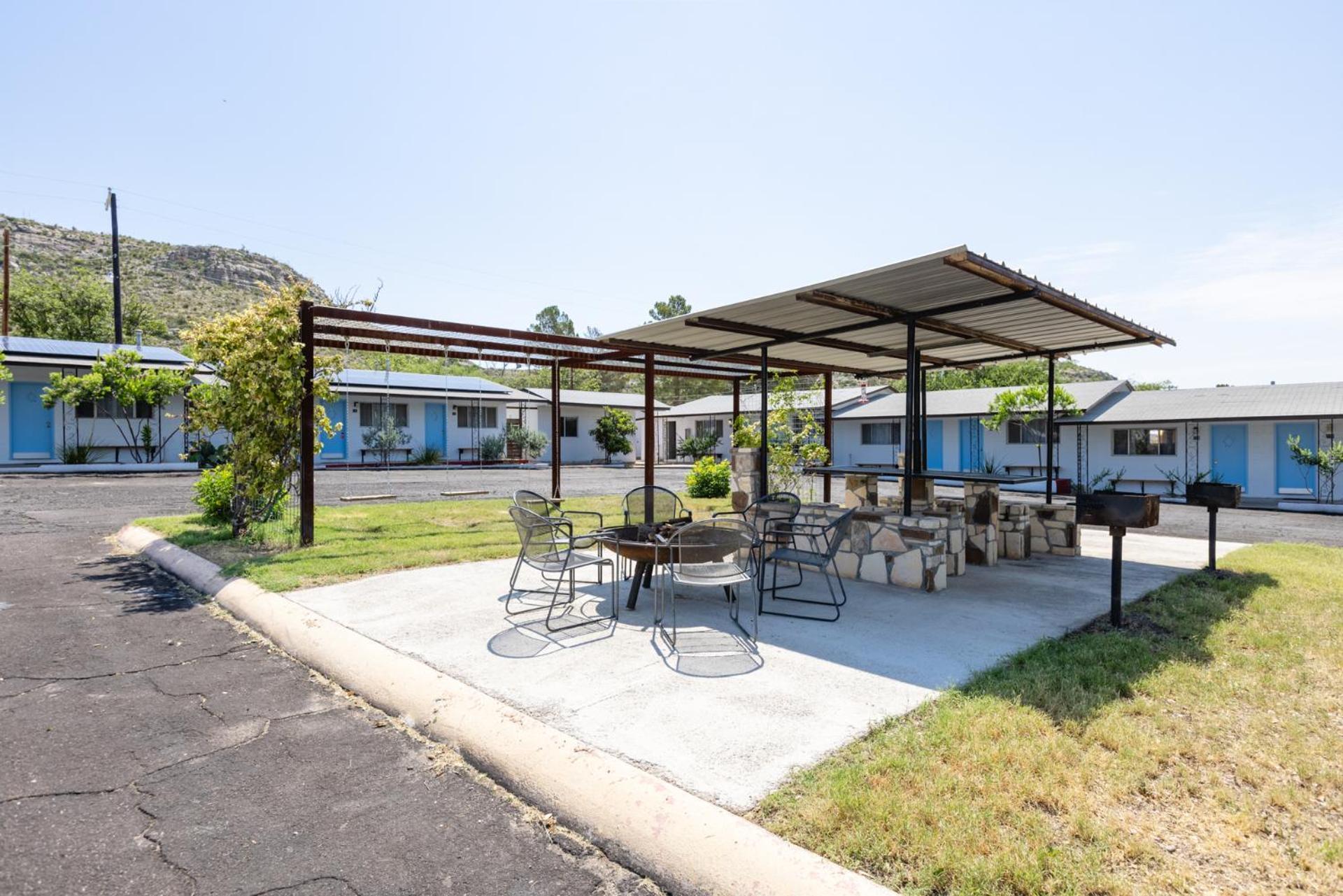 Desert Air Motel Sanderson Exterior photo